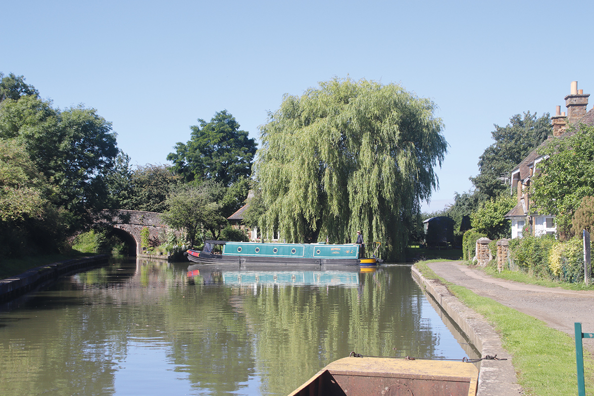 Cruise Guide Grand Union Canal Leicester Line Canal Boat