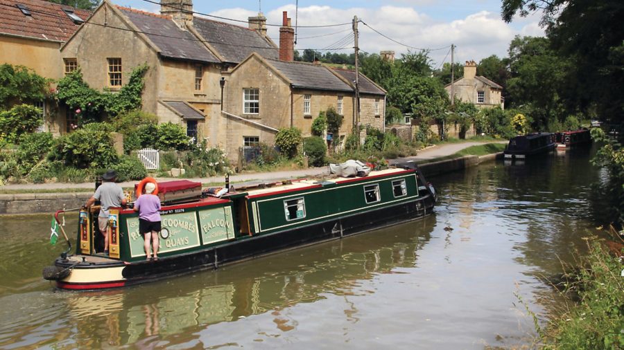 Cruise Guide Kennet Avon Canal West Canal Boat