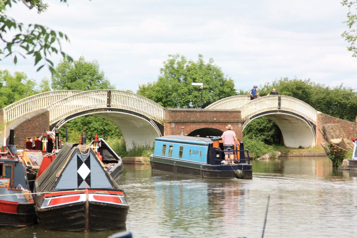 Cruise guide to the North Oxford Canal - Canal Boat