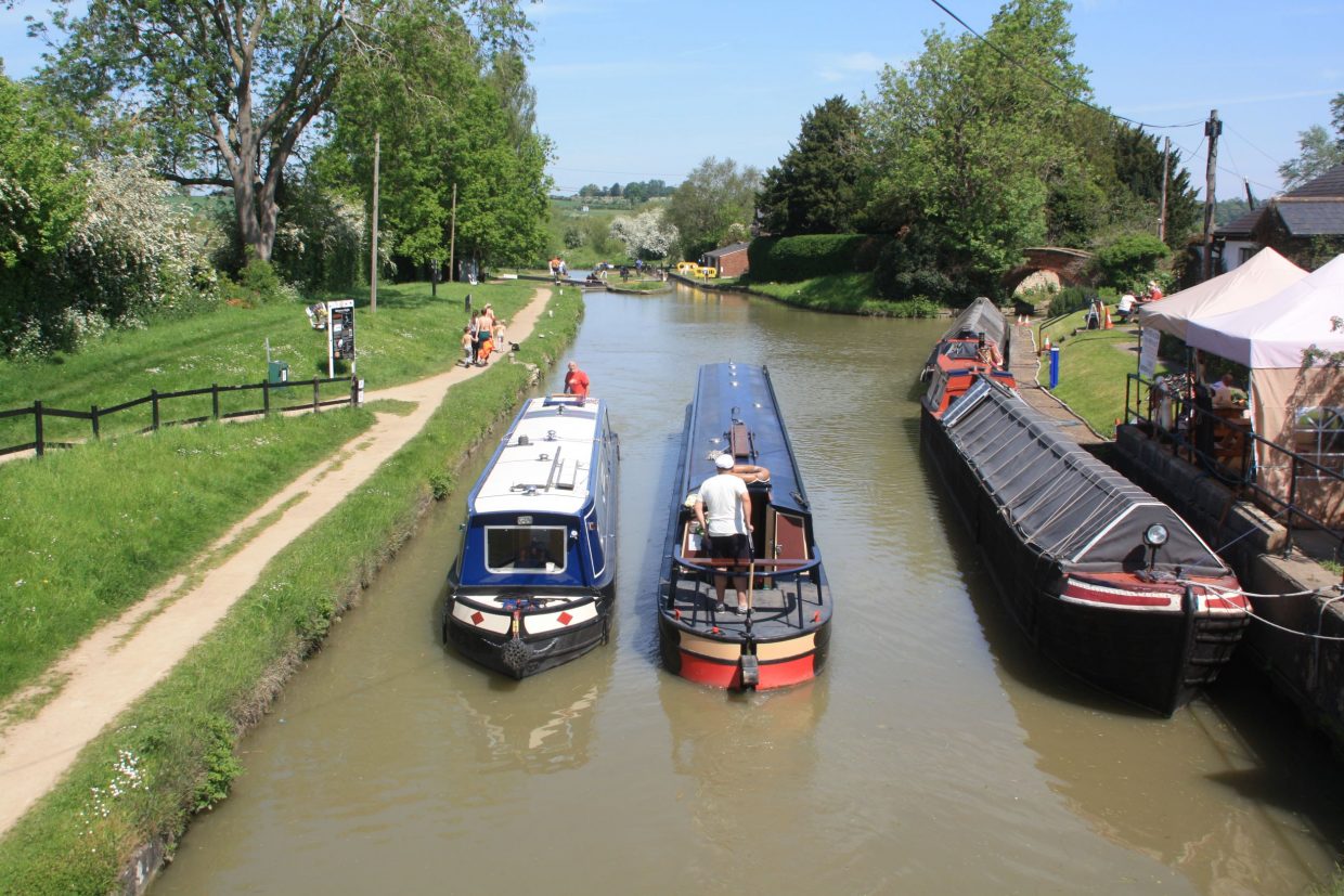 Cruise guide to the North Oxford Canal - Canal Boat