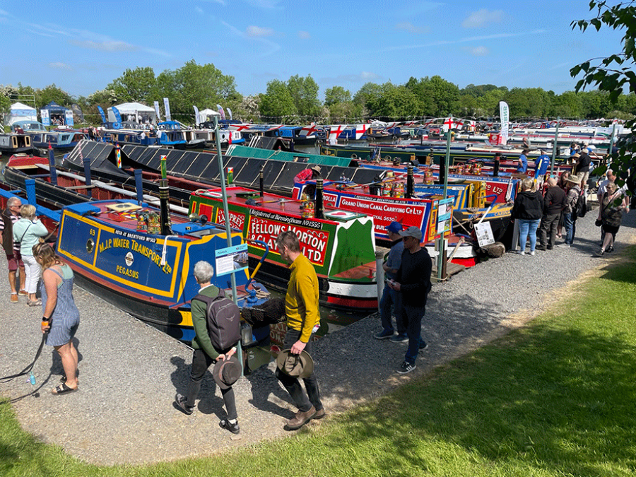 Thousands enjoy 23rd Crick Boat Show Canal Boat