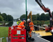 Canal charity calls in divers for Weaver repairs