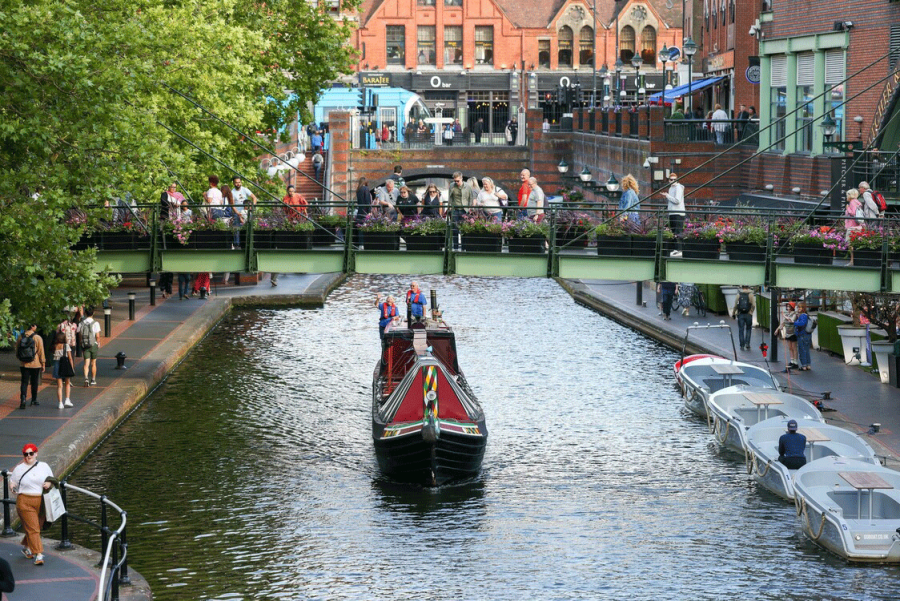 Canal & River Trust publishes Election Statement highlighting value of UK canals