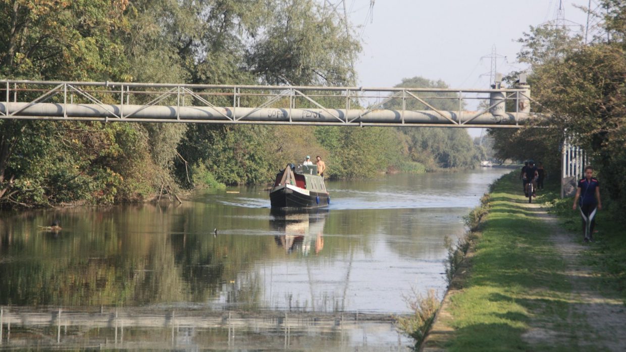 Cruise Guide | Rivers Lee and Stort - Canal Boat