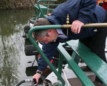 5 ways to avoid canal boat breakdowns