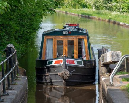 IWA highlights facilities gap on the canals