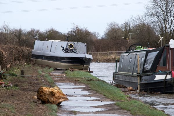 UK historic canals threatened by ‘perfect storm’, warns nation’s canal charity